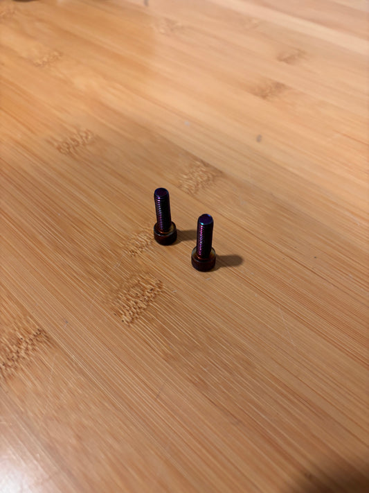 "PRE ORDER" Surron throttle bolts